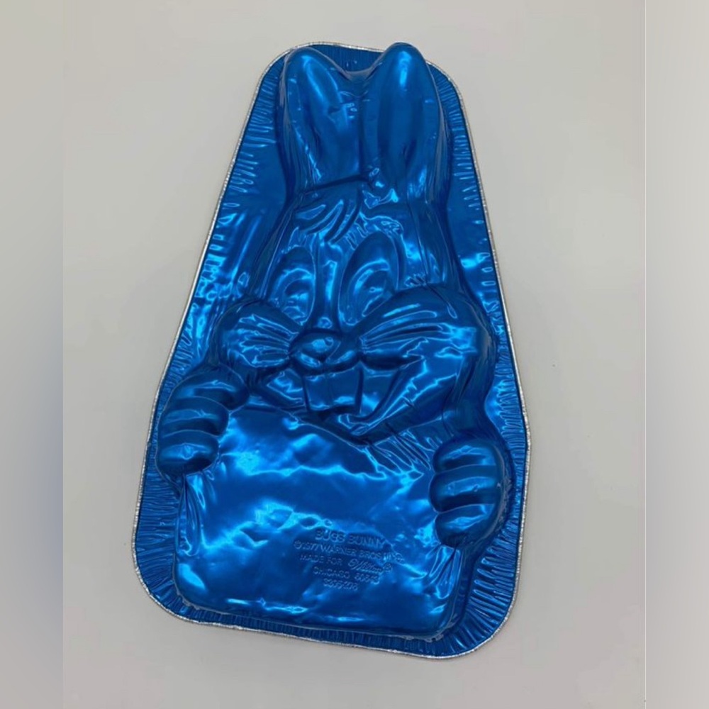RARE Vintage 1977 Wilton Bugs Bunny Foil Cake Pan